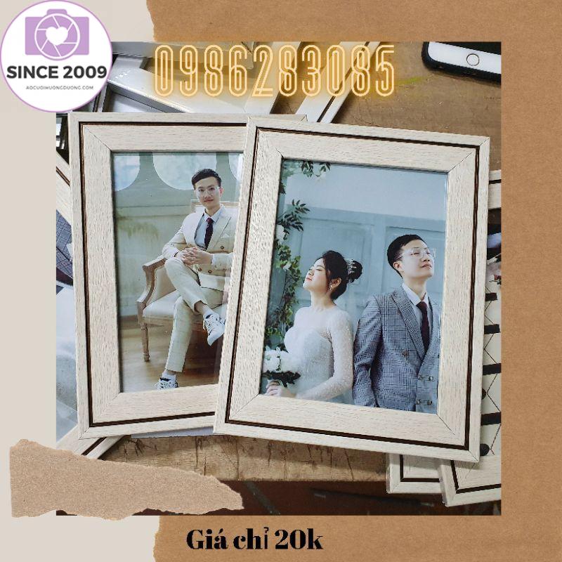 Khung ảnh 13x18 mẫu đẹp để bàn tiệc cưới giá rẻ